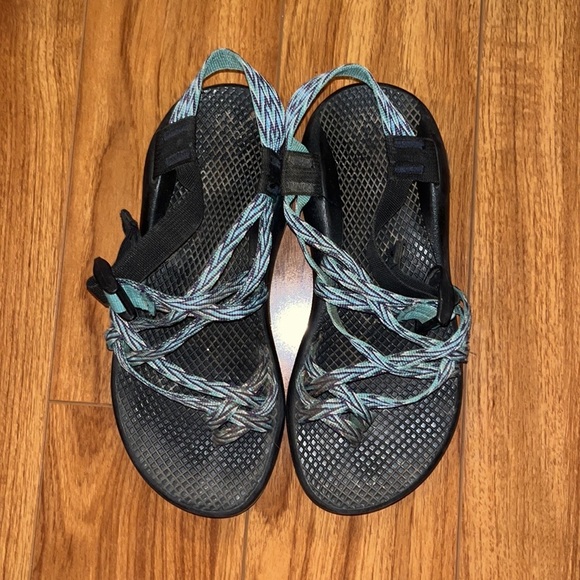 Women’s ZX2 Classic Chacos | Two Straps | Toe Strap| Size 7 - Picture 1 of 4